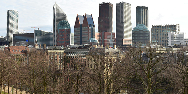 Foto van de ministeries in Den Haag